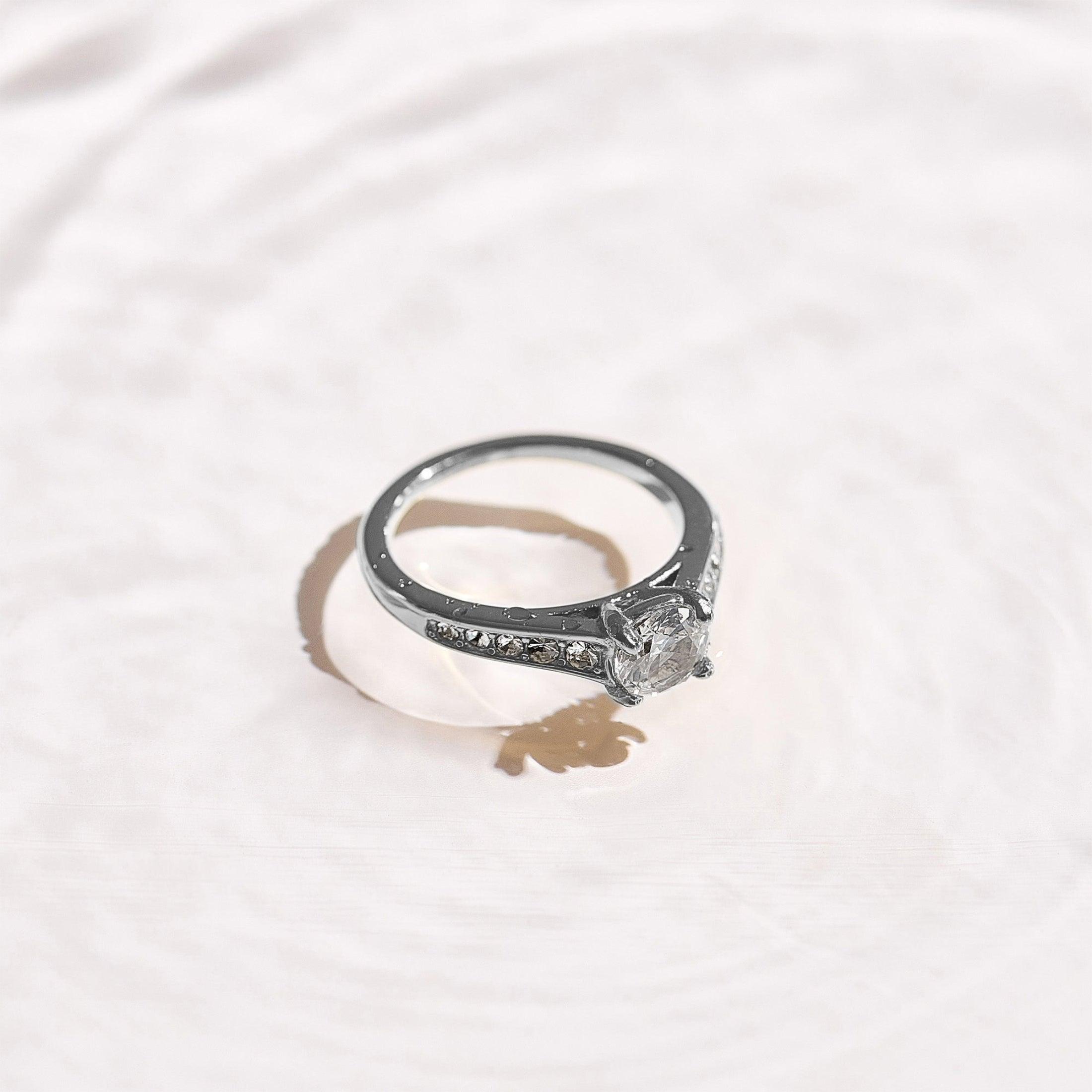 Travel Engagement Accent Ring