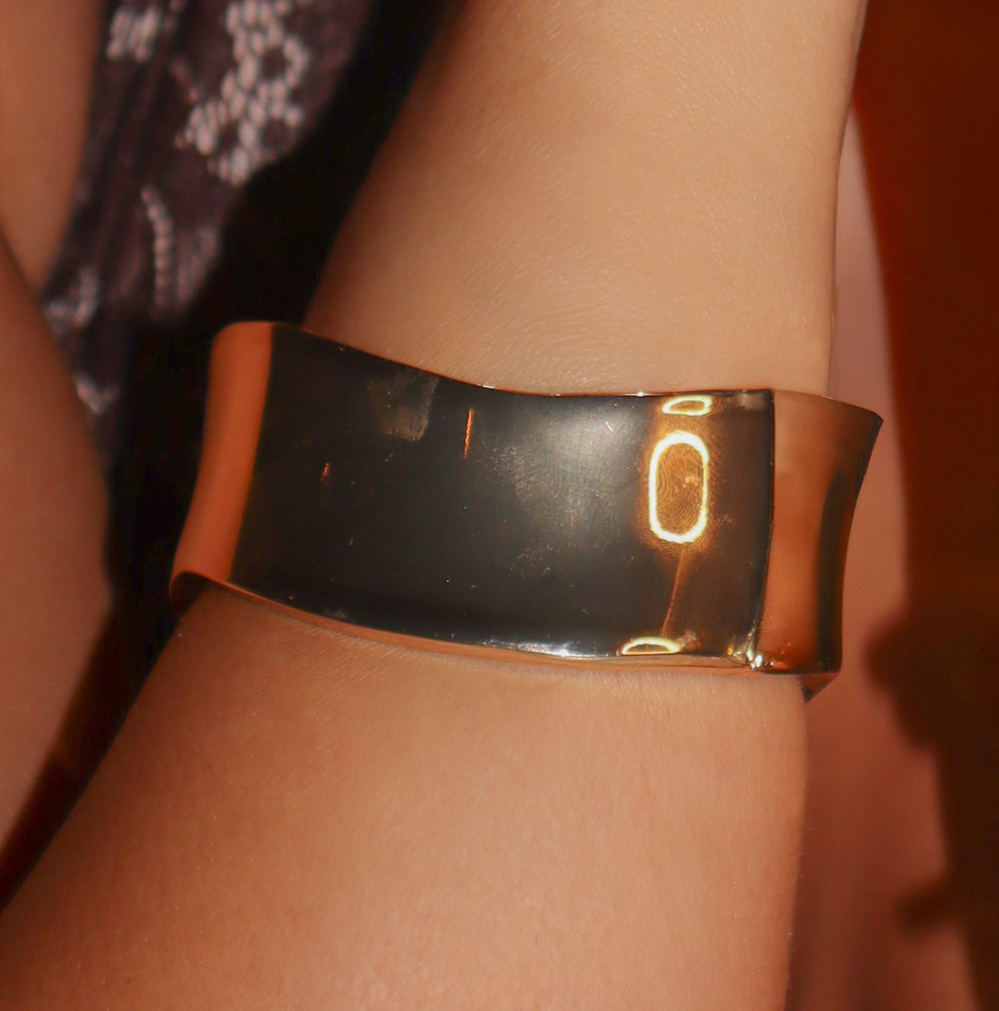 Chunky Bangles - EVRYJEWELS